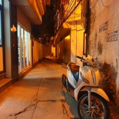 Nhà Minh Khai mặt ngõ, trước nhà rộng, từ nhà ra Times City 500m, 3.5 tỷ.
