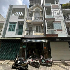 Bán nhà mặt phố  XUÂN ĐỈNH – OTÔ – KINH DOANH gần ủy ban phường 62M 7.9 TỶ