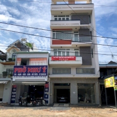 Bán nhà MT đường Tân Kỳ Tân Quý, Bình Tân. DT: 8x26,5m. Nhà 1trệt, 1lửng, 4lầu. Giá bán: 42 tỷ.